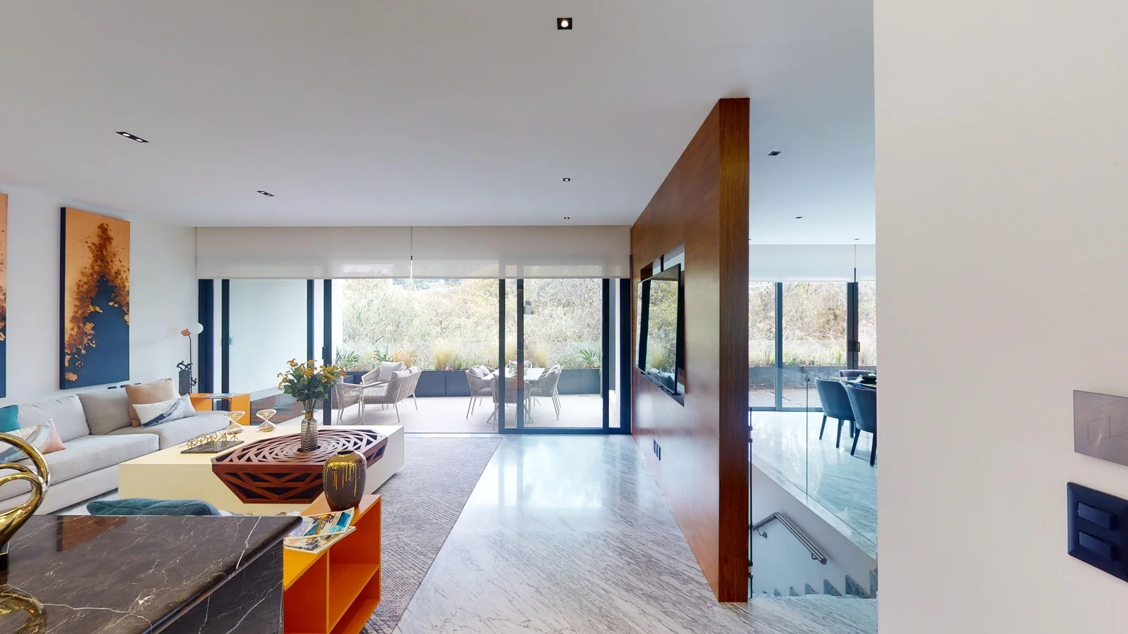 Riverside Showroom