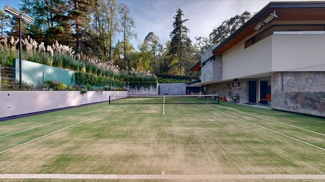 Casa Escondida | Tenis court 🎾| Fotografías profesionales y
Highlights 📷 Proyecto realizado con tecnología de captura 3D de V2 | RET. Explora nuestros servicios y calcula la inversión de tu proyecto en nuestra web. 🎥🏡

@v2realestate.technology

The NextGen Real Estate

#realestate #arquitectura #architecture #realestateagent #nextgen #technology #3dscanning #diseño #diseñointeriores #casasmodernas #houses #architecturelover #photographer