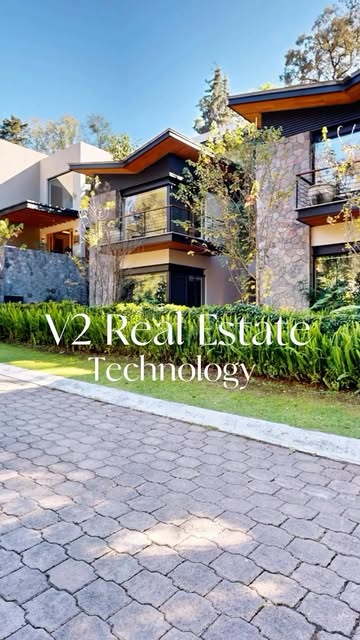 Bienvenidos a V2 Real Estate “The
NextGen of Real Estate” 🏡🏙️

@v2realestate.technology

#realestate #3dscanning #arquitectura #diseño #architecture
#realestateagent #casasmodernas #tecnologia #nextgen
#realestatevideo #casas #technology
#architecturephotography #architecturelover #architect
#realtor